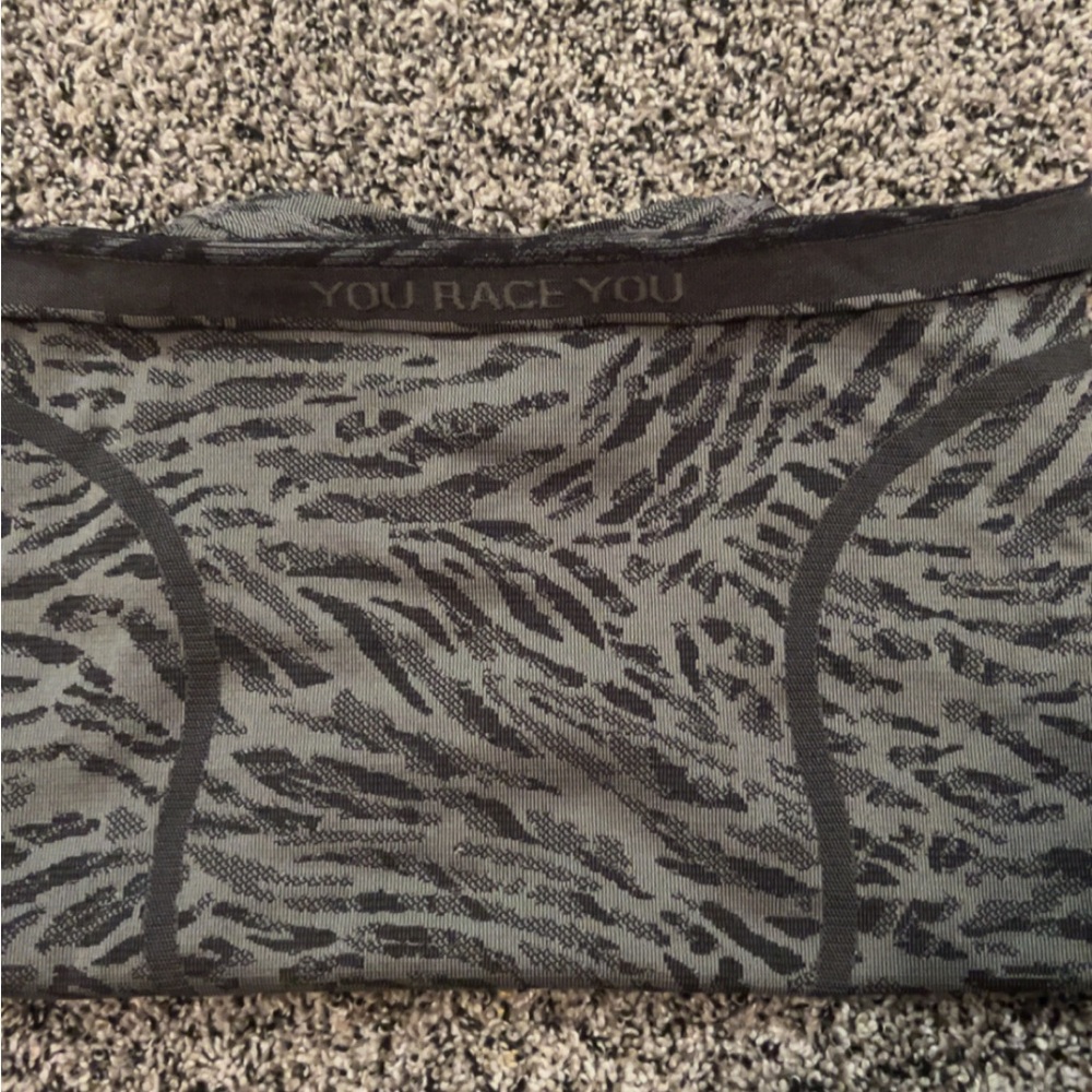 Lululemon Swiftly Tech Razerback - Picture 4 of 5